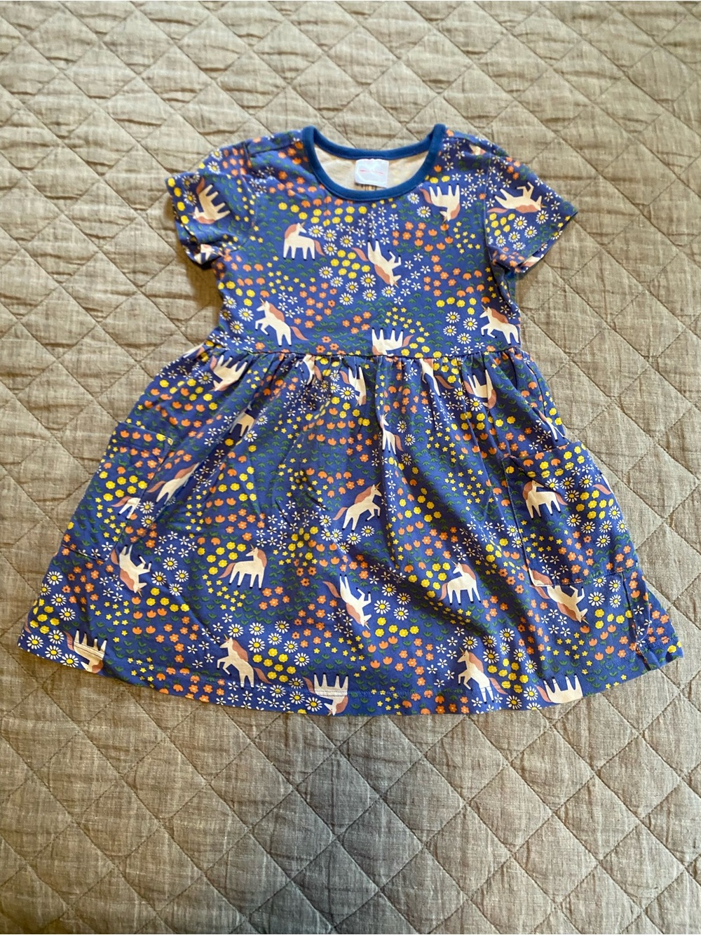 Hanna Andersson 4T Playground Dress with Pockets - unicorn print